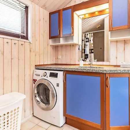 8 Person In Fjerritslev-by Traum