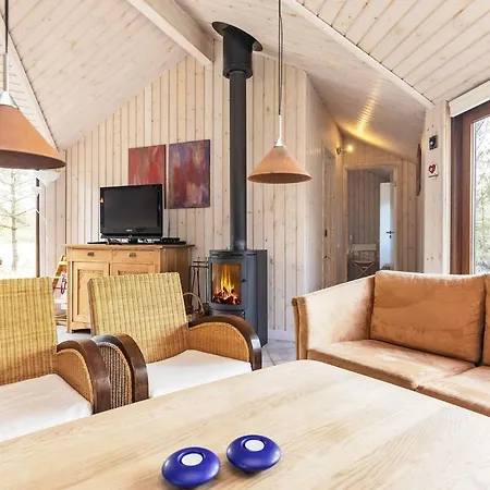 Tatil Evi 8 Person In Fjerritslev-by Traum *